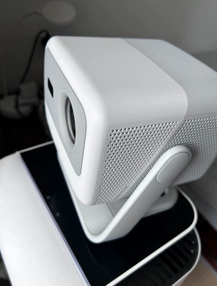 dla inteligentnego projektora  – Smart Home Outdoor recenzja i cena