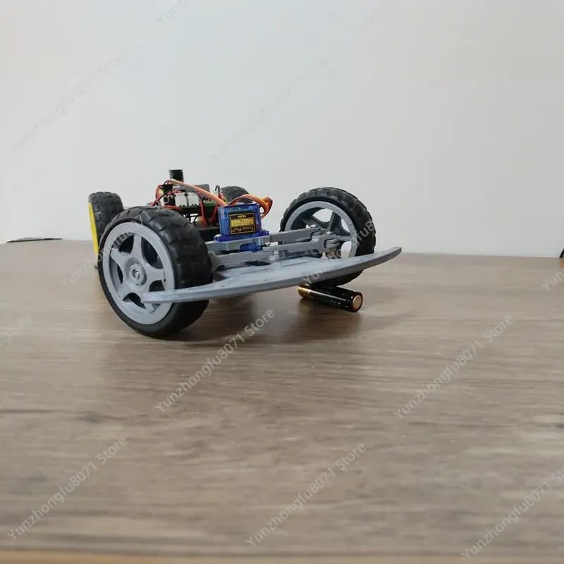 Zestaw do samodzielnego montaż – Smart Home Robot recenzja i cena